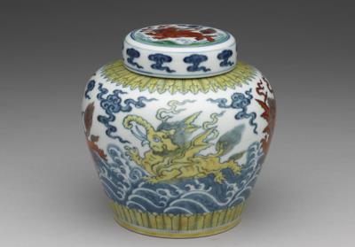 图片[2]-Covered jar with flying horses above waves in tou-ts’ai colors, t’ian(heaven) characters mark, Ch’eng-hua reign (1465-1487), Ming dynasty-China Archive